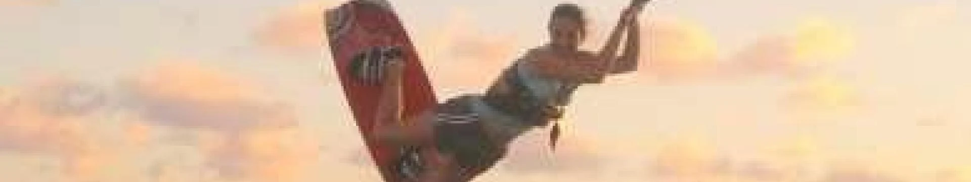 LEK - Laurel Eastman Kiteboarding Hero