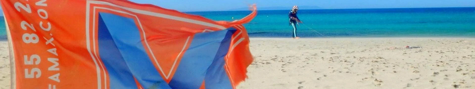 Tarifa Max kitesurfing Hero